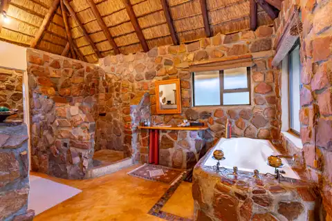 Iketla Lodge